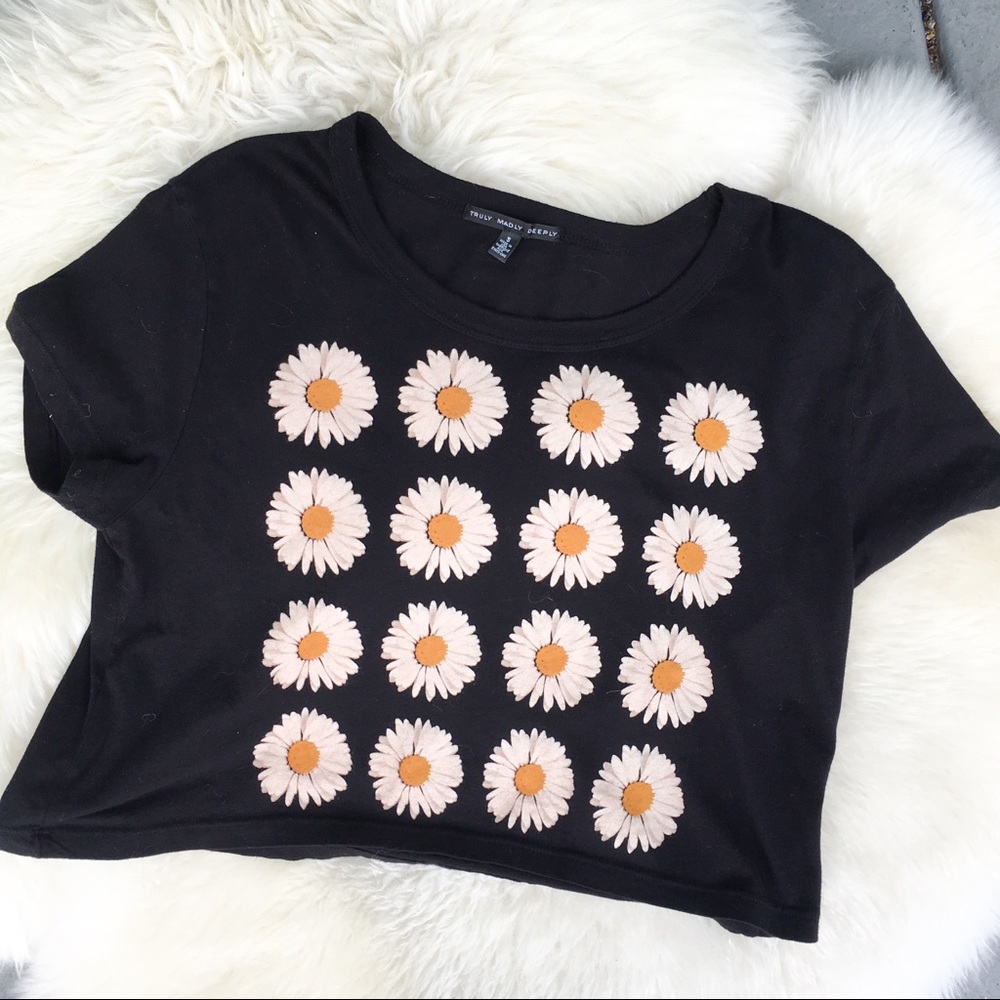 Truly Madly Deeply Daisy Crop Top